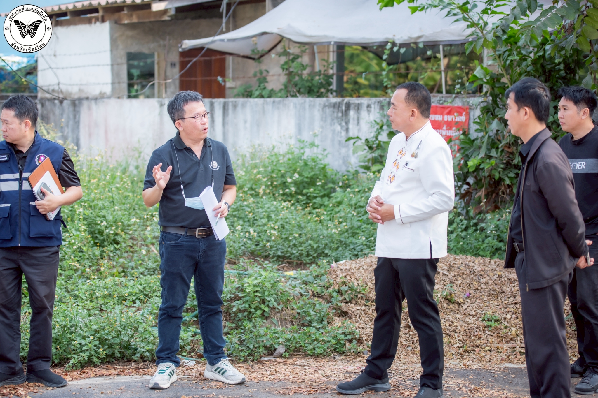 การประชุมหารือแนวทางแก้ไขปัญหาน้ำท่วมภายในหมู่บ้านธนาวัลย์ หมู่ที่ 8 ต.สันผีเสื้อ อ.เมืองเชียงใหม่ จ.เชียงใหม่