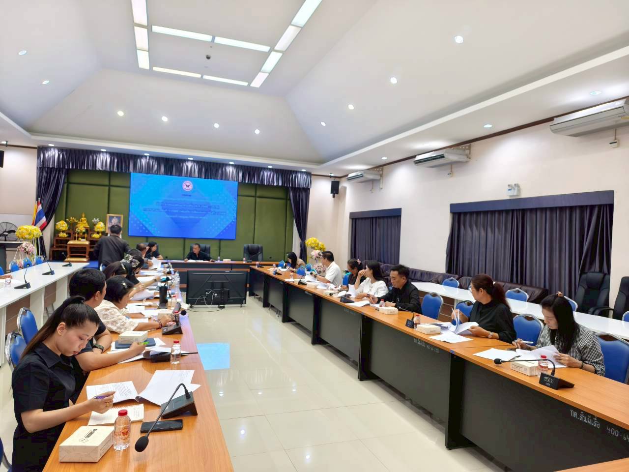 การประชุมคณะกรรมการสนับสนุนการจัดทำแผนพัฒนาเทศบาลตำบลสันผีเสื้อ เพื่อจัดทำร่างแผนพัฒนาท้องถิ่น (พ.ศ.2566 - 2570) ทบทวนครั้งที่ 1/2566 (เพิ่มเติม เปลี่ยนแปลง ครั้งที่ 2/2569)