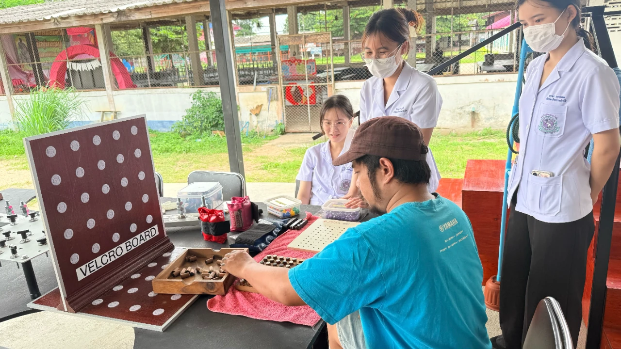 การให้บริการศูนย์พัฒนาและฟื้นฟูคุณภาพชีวิตผู้สูงอายุและผู้พิการในตำบลสันผีเสื้อ